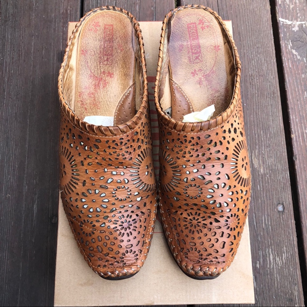 Pikolino Tan Shoes
